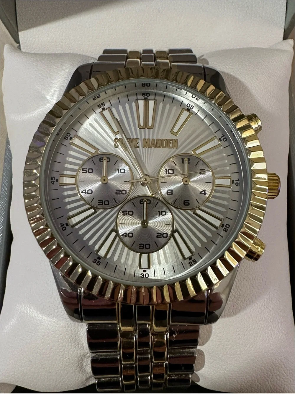 BRAND NEW Steve Madden Silver & Gold Tone Chronograph Style Bracelet Watch